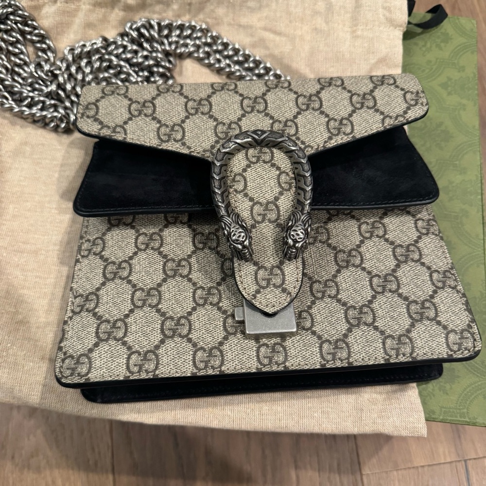 Gucci Dionysus Small GG Supreme Monogram Shoulder Bag